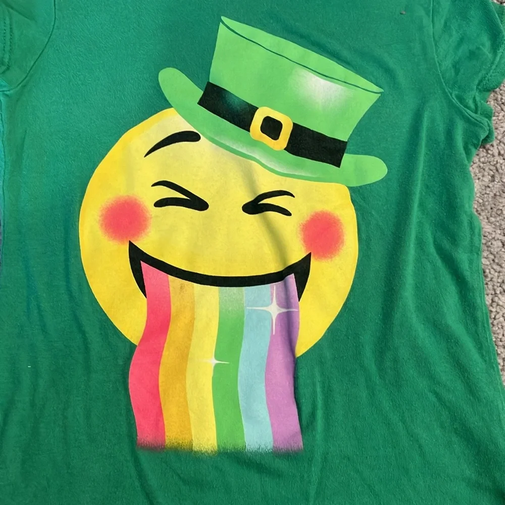 The Children’s Place St. Patrick’s Day ☘️ Rainbow Shirt